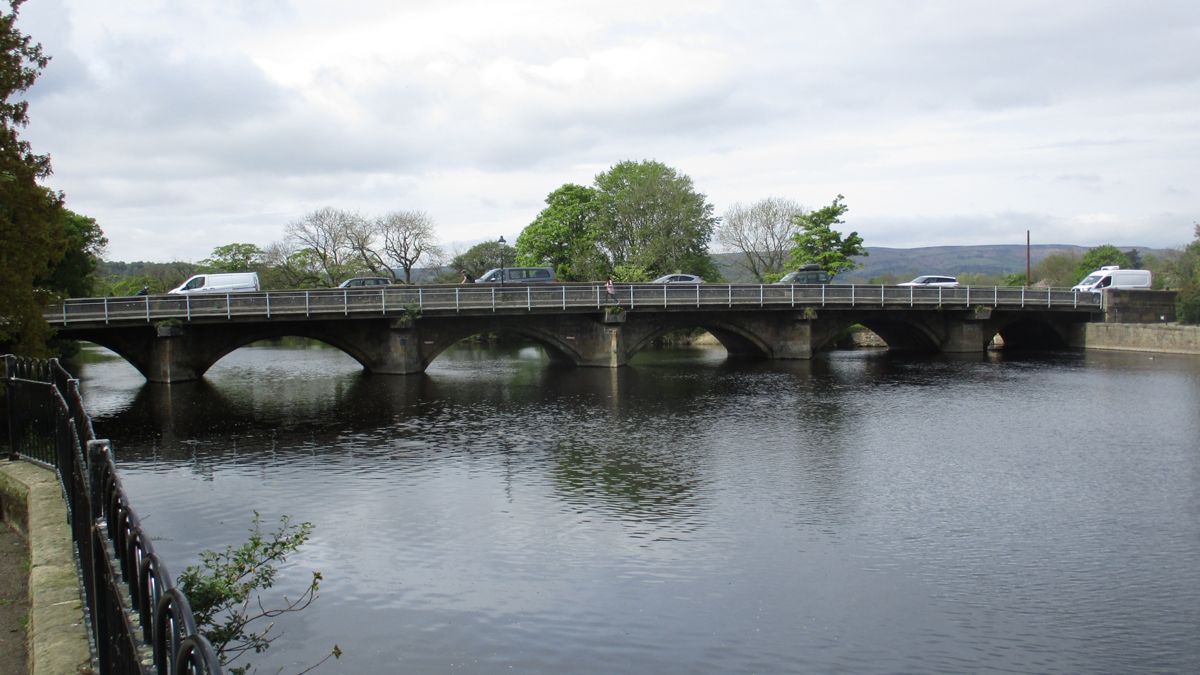 otley bridge pedestrian safety